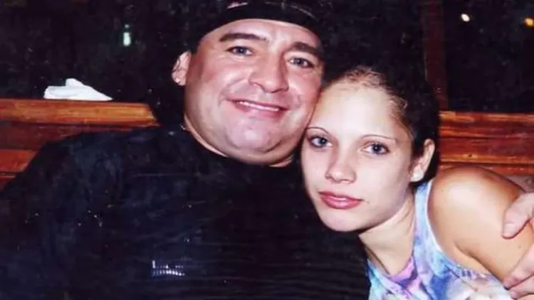  ڈیگو میراڈونا کی 16 سالہ لڑکی کے ساتھ ہوٹل میں نئی ویڈیو