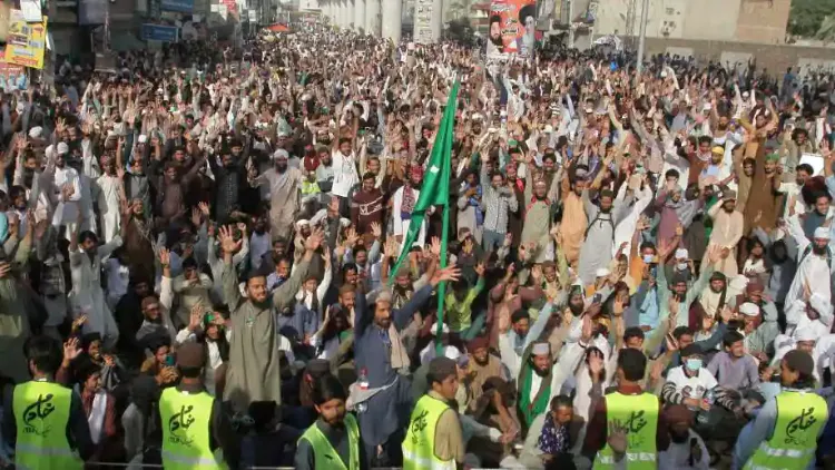 پاکستان: تحریک لبیک کا مارچ اور مذاکرات جاری