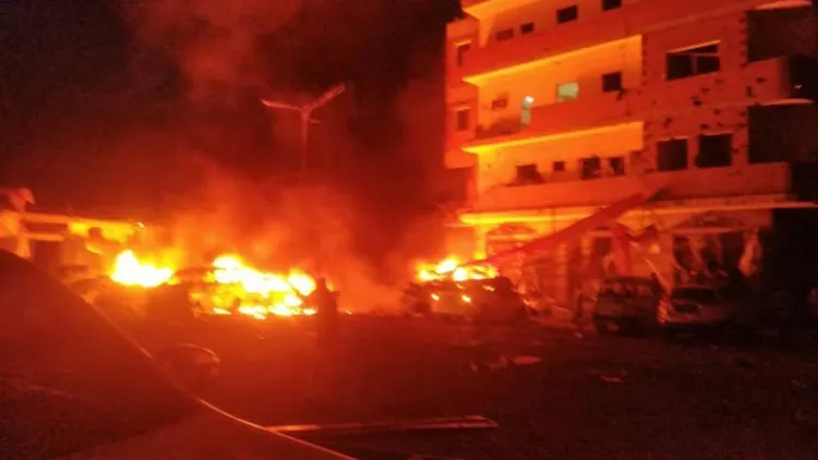 یمن :انٹرنیشنل ایئرپورٹ کے نزدیک کار بم دھماکہ۔ 12 افراد ہلاک 