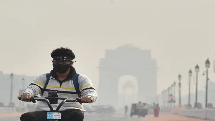 راجدھانی دہلی ومضافات میں ہواہوگئی زہریلی،سانس لیناہوامشکل

