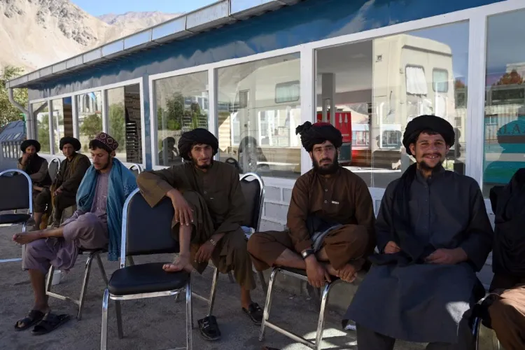 افغانستان : پہلے طالبان کی  قانونی حیثیت پھر فنڈ ۔  امریکہ 