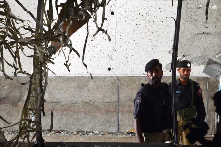 پاکستان : قرآن کی بے حرمتی:  پولیس ا سٹیشن نذر آتش  ۔ فائل فوٹو 