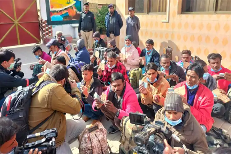 پاکستان:20ماہی گیرجیل سے رہا،واگھابارڈرکے راستے آرہے ہندوستان

