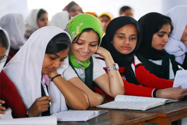 پانچ سالوں میں 2.3 کروڑ مسلم طلباء کوملا اسکالرشپ 