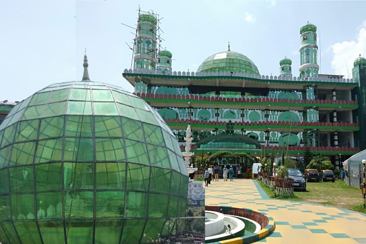 ہندوستان کی واحد شیشے کے گنبد والی مسجد