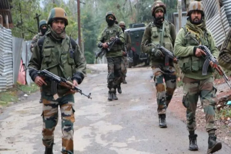 پاکستان سےآئے17 کشمیری دہشت گرد مختلف آپریشن میں مارے گئے