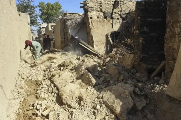 بلوچستان کے مختلف اضلاع میں زلزلے کے جھٹکے،مکانات منہدم

