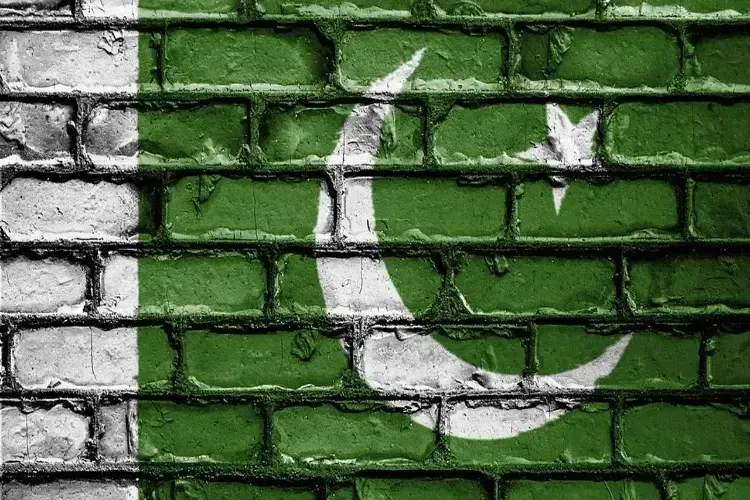 پاکستان کو دیوالیہ ہونے سے کوئ نہیں بچا سکتا