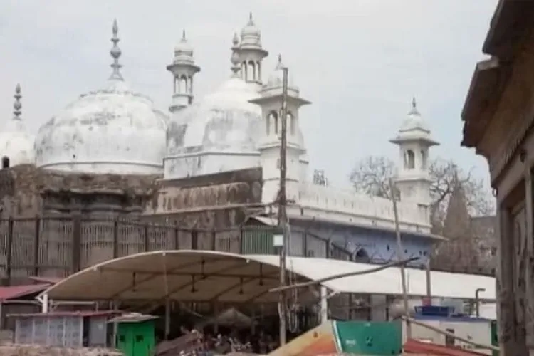 خاندان میری حفاظت کے لیے فکر مند : گیان واپی مسجد کیس کے جج کا بیان