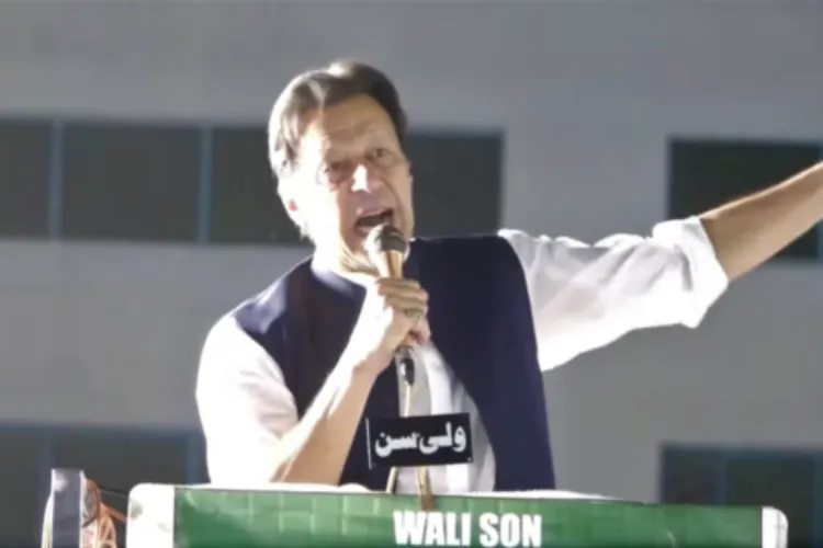 ملک کے اندر اور باہر مجھے قتل کرنے کی سازش ہو رہی ہے، عمران خان