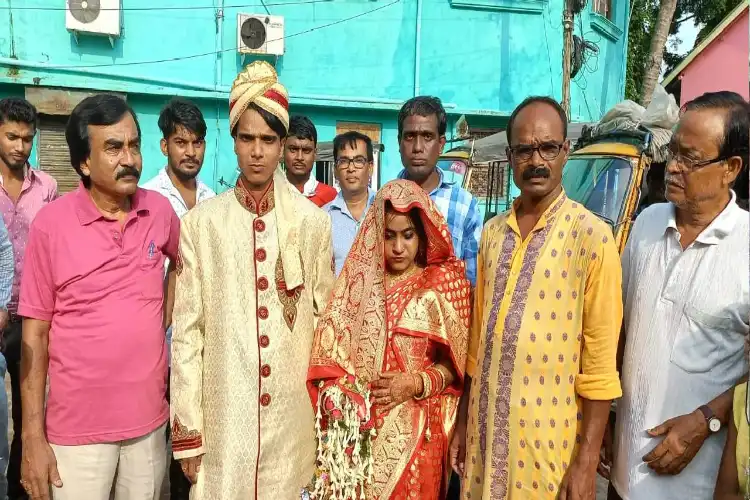 تشددزدہ ہوڑہ میں ایک شادی بن گئی ہندو۔مسلم یکجہتی کی مثال

