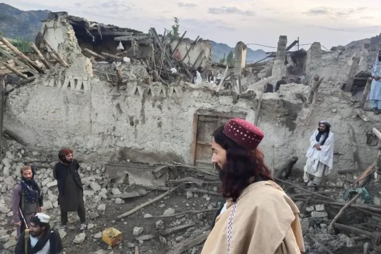 افغانستان:زلزلہ سے زبردست تباہی
