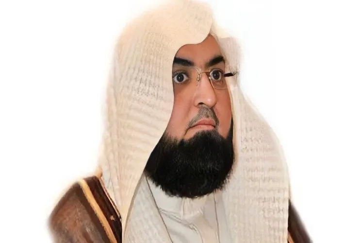 مسجد نبویﷺ کے سابق امام الشیخ محمود خلیل القاری انتقال کرگئے