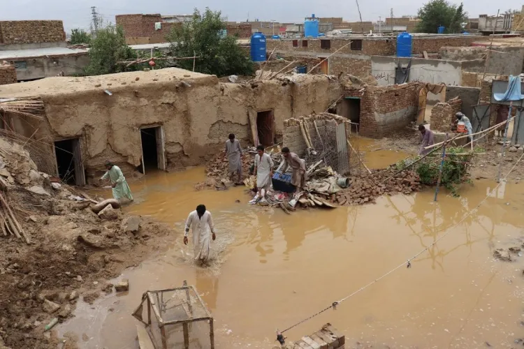 بلوچستان : بارش اور سیلاب  کی تباہی ۔99افراد ہلاک 