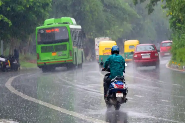 دہلی میں موسم سہانا،محکمہ موسمیات نے بتایا کہاں کہاں ہوگی بارش؟

