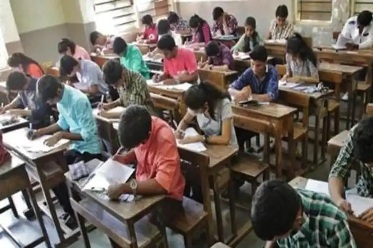 جمشیدپور:سات فیصد مسلم آبادی، اسکول ٹاپرس میں آٹھ فیصدمسلم طلبہ

