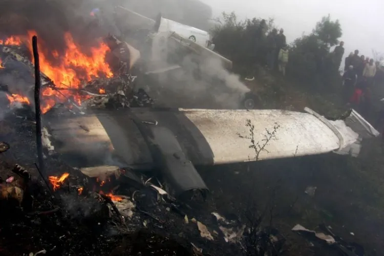 نیپال: پوکھارا میں طیارہ گر کر تباہ،  68  مسافر ہلاک