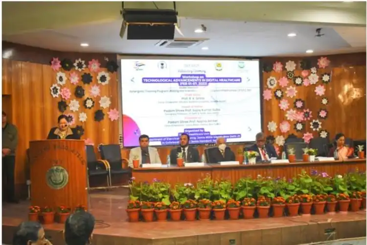 جامعہ ملیہ اسلامیہ میں ’ڈیجیٹل ہیلتھ کیئر اور تکنیک ‘ کے موضوع پر ورکشاپ اختتام پذیر

