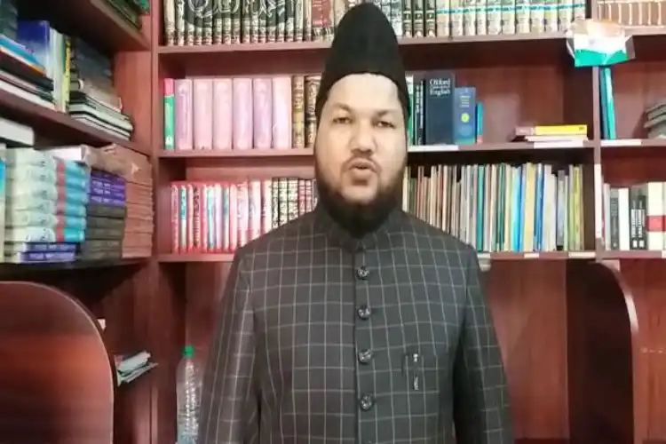 جومسلمانوں کے قریب آنا چاہتے ہیں،خلوص نیت کے ساتھ آئیں:سفیان نظامی

