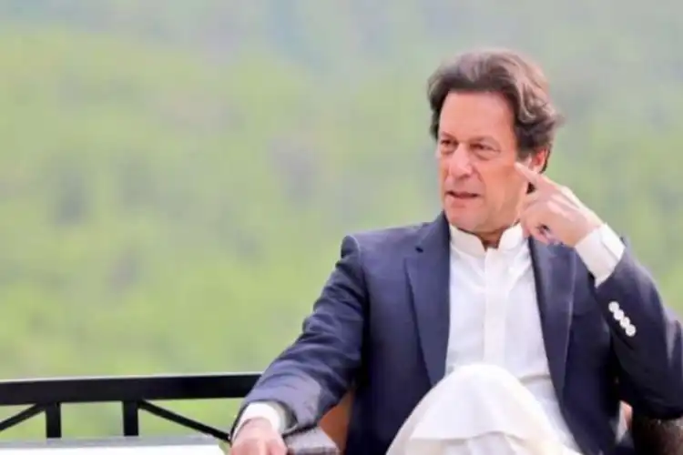 پاکستان:عمران خان کی پارٹی پر پابندی لگ سکتی ہے

