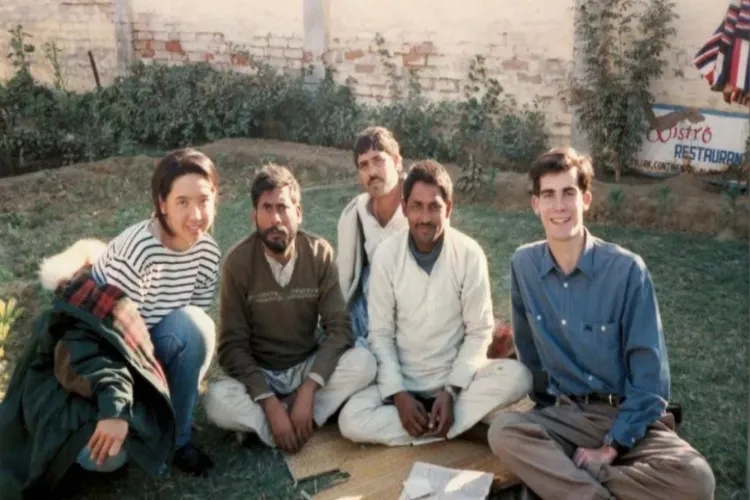 awazurdu