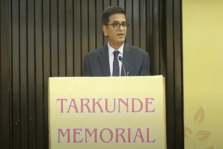 مارکیٹ میں حقائق کی کوئی جگہ نہیں ہے: چیف جسٹس ڈی وائی چندرچوڑ