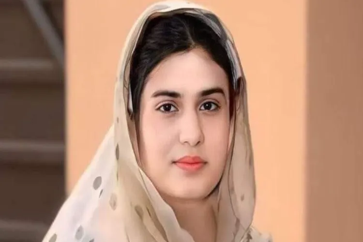 اقرا حسن ۔ ہندوستانی سیاست میں ایک روشن چہرہ