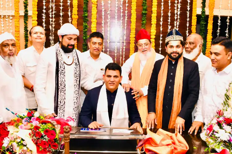 مہاراشٹر اسٹیٹ اقلیتی کمیشن کے چیئرمین پیارے ضیا خان نے عہدہ سنبھالا