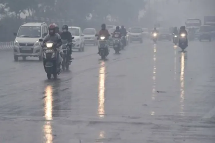  دہلی-نوئیڈا میں کالی گھٹا  اور بارش 
