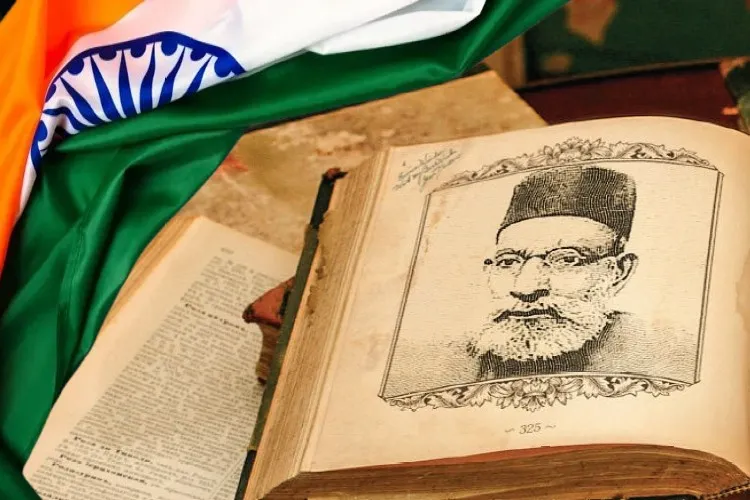 تحریک آزادی پر ان مٹ نقوش چھوڑنے والے مولانا حسرت موہانی