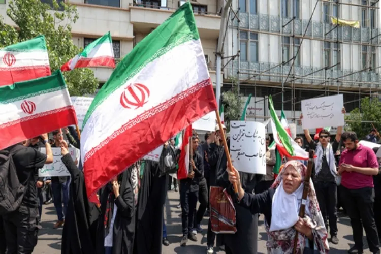 ایران نے جوہری مذاکرات کو بے معنیٰ قرار دیا