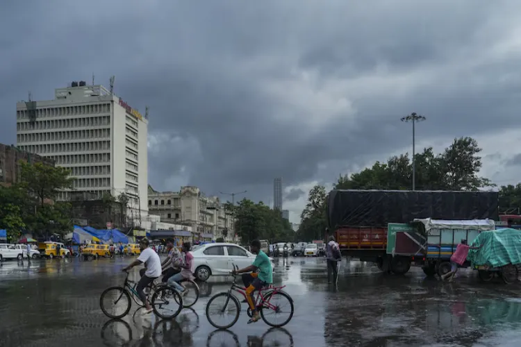 دہلی-این سی آر: کئی علاقوں میں تیز بارش