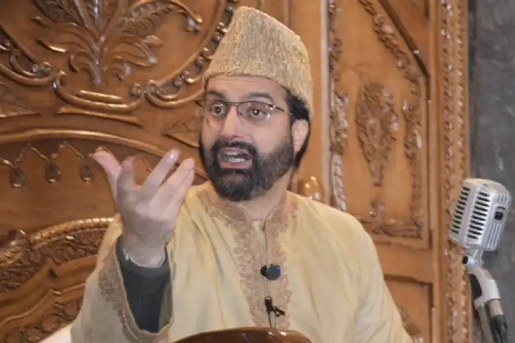 سرینگر میں شراب کی دکان کھولنے کی مخالفت، میر واعظ عمر فاروق نے احتجاج کی دھمکی دی