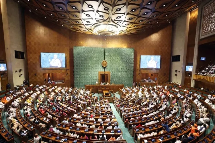 لوک سبھا میں اپوزیشن کا ہنگامہ