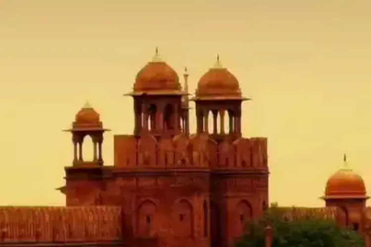 لال قلعہ میں داخل ہونے کی کوشش پر پانچ بنگلہ دیشی شہری گرفتار