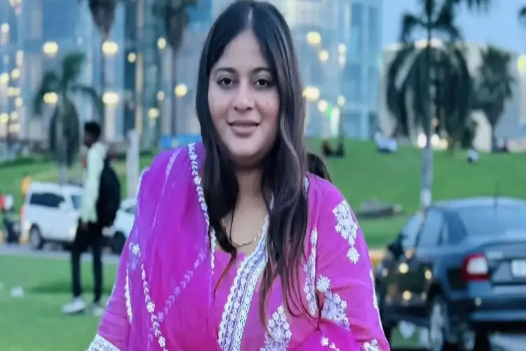 لکھنؤ : انفلوئنسر آصفیہ خان کی کار حادثے میں موت