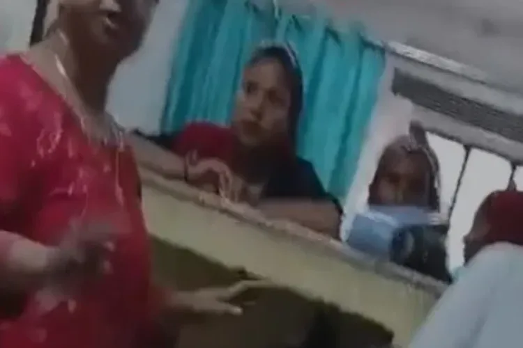 ڈاکٹر کا حجاب پر اعتراض، ویڈیو وائرل