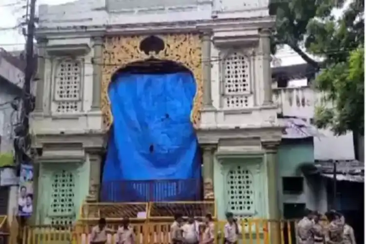 مدھیہ پردیش: امام باڑہ پی ڈبلیو ڈی کے حوالے، مسلمان پہنچے سپریم کورٹ