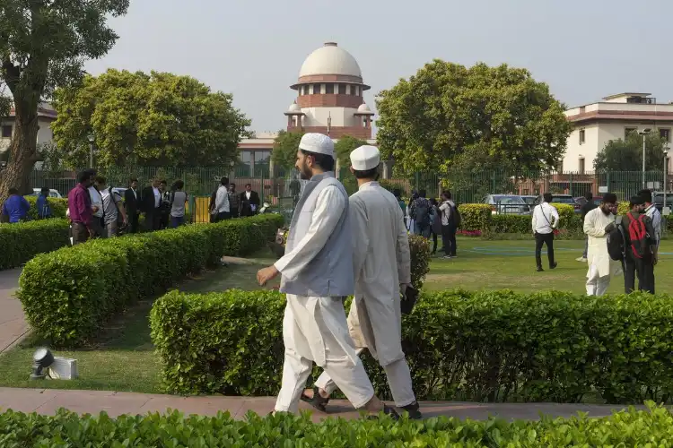 وقف جائیدادوں کا پورٹل پر رجسٹریشن : سپریم کورٹ پہنچا مسلم پرسنل لا بورڈ