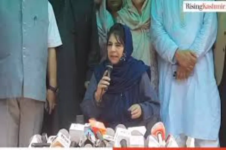  قیدیوں کی جموں وکشمیر کے جیلوں میں منتقلی، محبوبہ مفتی کی اپیل 
