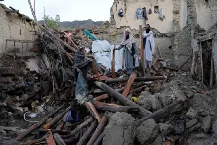 ہندوستان کی مدد کی یقین دہانی: افغان زلزلے پر وزیرِ خارجہ کا اظہارِ افسوس