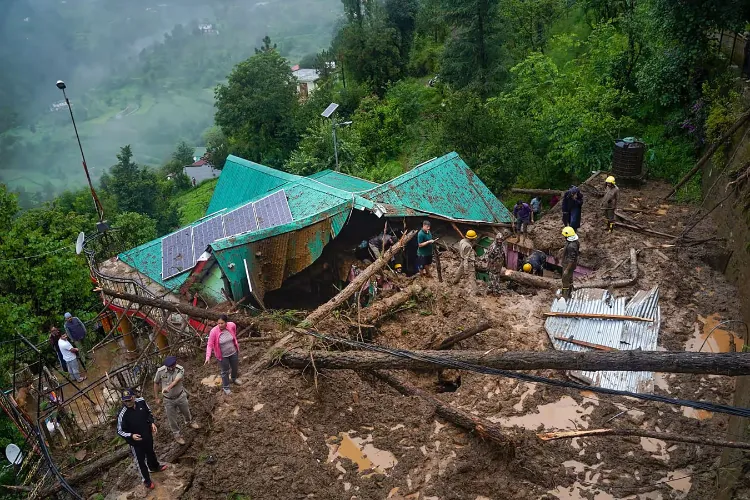 ہماچل: مانسون کی تباہی سے 320 افراد ہلاک