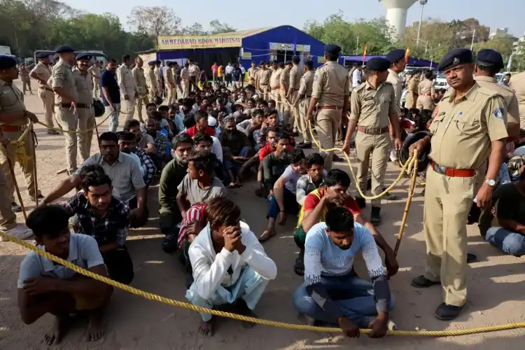 پڑوسی ممالک سے آئے غیرمسلموں کو ہندوستان میں رہنے کی اجازت