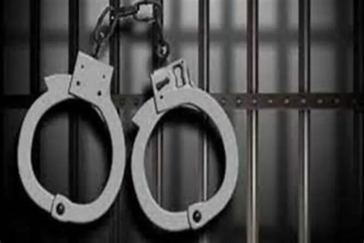 مرادآباد۔گائے کا گوشت چھپایا:10 پولیس اہلکار معطل،
