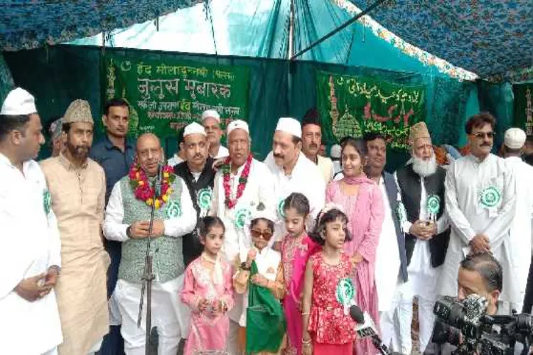 دنیا میں پھیلی بد امنی کا خاتمہ رسول اکرم کی تعلیمات سے ہی ممکن،