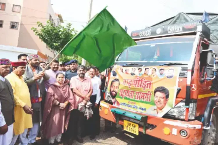 نایاب سنگھ سینی نے امدادی سامان کے 20 ٹرک پنجاب بھیجے