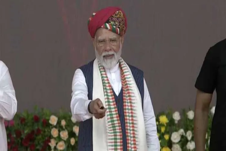 کمانڈرز کانفرنس۔ وزیر اعظم  کا آپریشن سندور پر مسلح افواج کو خراجِ تحسین 
