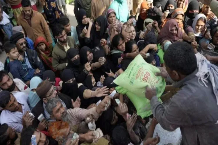 پاکستان میں آٹے کی قلت
