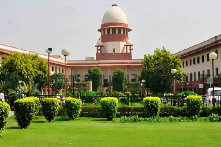 دسہرہ تقریب کا آغاز ایک مسلم سے کرانے کا معاملہ سپریم کورٹ پہنچ گیا