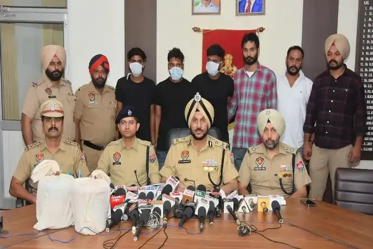 پنجاب : پولیس نے دہشت گردی کے نیٹ ورک کو بے نقاب کیا